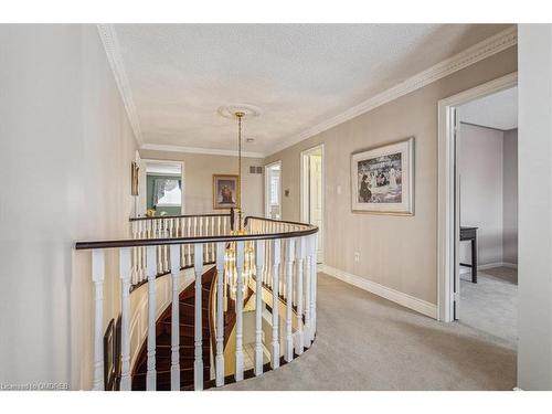 2120 Wincanton Crescent, Mississauga, ON - Indoor Photo Showing Other Room