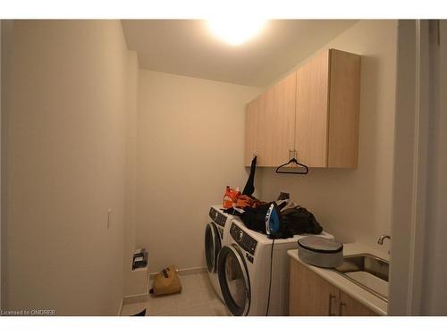 1275 Merton Road, Oakville, ON - Indoor Photo Showing Laundry Room