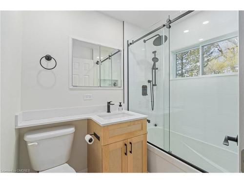 16651 Leslie Hill Road, Terra Cotta, ON - Indoor Photo Showing Bathroom
