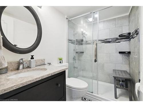 508-1425 Ghent Avenue, Burlington, ON - Indoor Photo Showing Bathroom