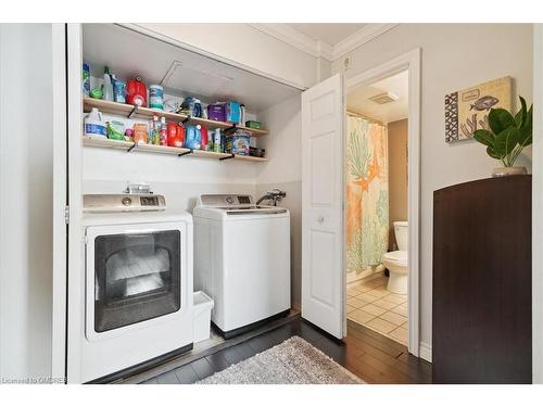 508-1425 Ghent Avenue, Burlington, ON - Indoor Photo Showing Laundry Room