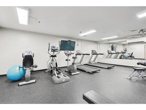 508-1425 Ghent Avenue, Burlington, ON - Indoor Photo Showing Gym Room