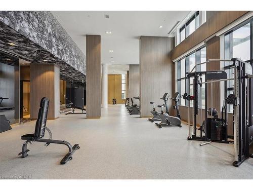302-405 Dundas Street W, Oakville, ON - Indoor Photo Showing Gym Room