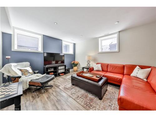 458 Bellwood Avenue, Oakville, ON - Indoor Photo Showing Living Room