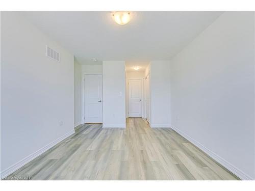 156 Sonoma Lane, Hamilton, ON - Indoor Photo Showing Other Room