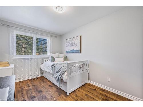52 Palgrave Crescent, Brampton, ON - Indoor Photo Showing Bedroom