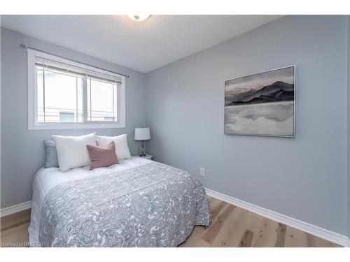 59 Allan Drive, St. Catharines, ON - Indoor Photo Showing Bedroom