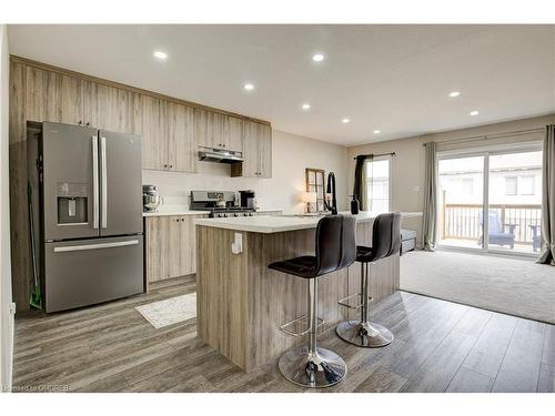 8 Goldie Mill Road, Ayr, ON - Indoor Photo Showing Kitchen With Upgraded Kitchen