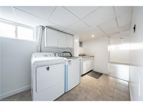 126 Haig Street, St. Catharines, ON - Indoor Photo Showing Laundry Room
