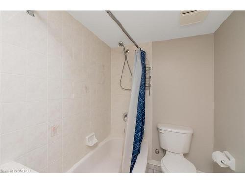 506-32 Tannery Street, Streetsville, ON - Indoor Photo Showing Bathroom