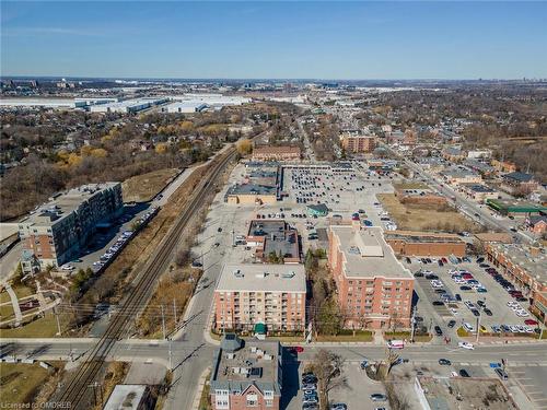 506-32 Tannery Street, Streetsville, ON - Outdoor With View