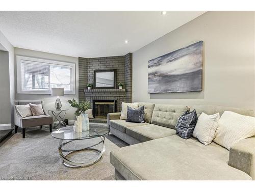 3268 Charlebrook Court, Mississauga, ON - Indoor Photo Showing Living Room With Fireplace
