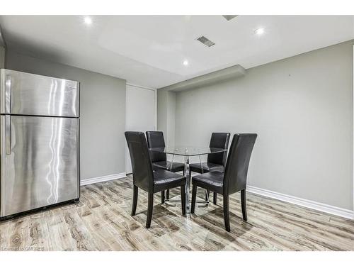 3268 Charlebrook Court, Mississauga, ON - Indoor Photo Showing Dining Room