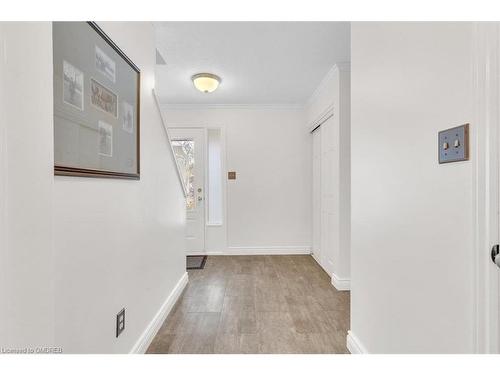 831 Laurier Avenue S, Milton, ON - Indoor Photo Showing Other Room