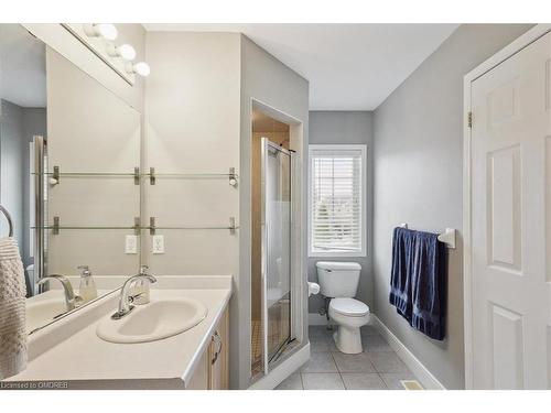 2266 Emerson Drive, Burlington, ON - Indoor Photo Showing Bathroom