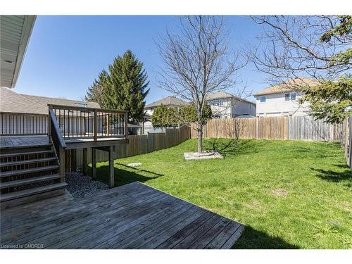 Lower-146 Bankside Drive, Kitchener, ON - Outdoor With Deck Patio Veranda With Backyard