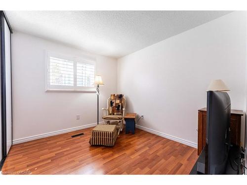 7045 Tamar Mews, Mississauga, ON - Indoor Photo Showing Other Room