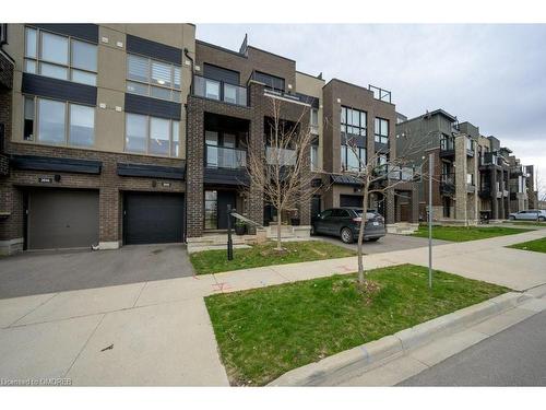 3048 Postridge Drive, Oakville, ON - Outdoor With Balcony With Facade