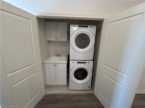29 Gledhill Crescent, Cambridge, ON - Indoor Photo Showing Laundry Room