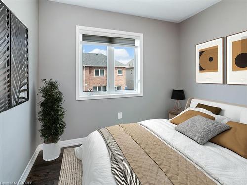 18-3045 George Savage Avenue, Oakville, ON - Indoor Photo Showing Bedroom