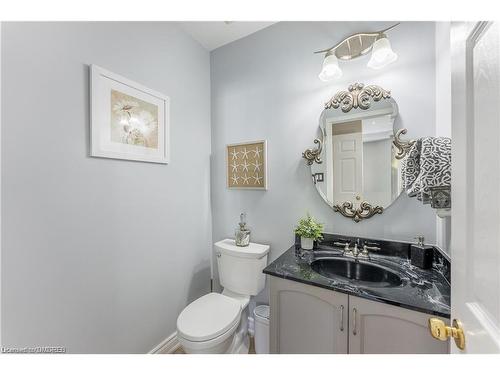 4263 Clubview Drive, Burlington, ON - Indoor Photo Showing Bathroom