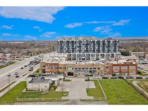 Lph02-405 Dundas Street W, Oakville, ON - Outdoor With View