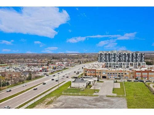 Lph02-405 Dundas Street W, Oakville, ON - Outdoor With View