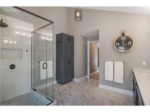 30 Tindall Cres Crescent, East Luther-Grand Valley, ON - Indoor Photo Showing Bathroom