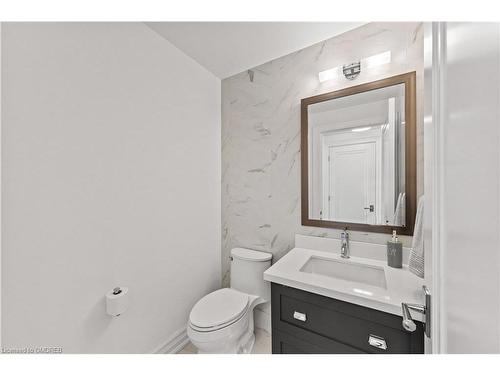 1504-2060 Lakeshore Road, Burlington, ON - Indoor Photo Showing Bathroom