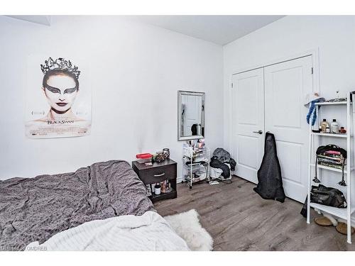 640 Wagner Street, Gravenhurst, ON - Indoor Photo Showing Bedroom
