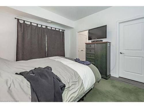 680 Wagner Street, Gravenhurst, ON - Indoor Photo Showing Bedroom