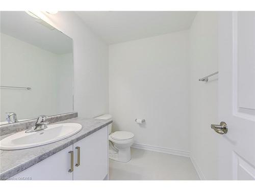 56-305 Garner Road W, Hamilton, ON - Indoor Photo Showing Bathroom