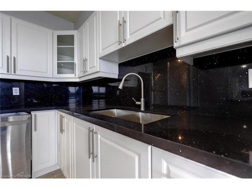 1105-3501 Glen Erin Drive, Mississauga, ON - Indoor Photo Showing Kitchen With Double Sink