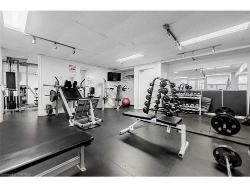 1105-3501 Glen Erin Drive, Mississauga, ON - Indoor Photo Showing Gym Room