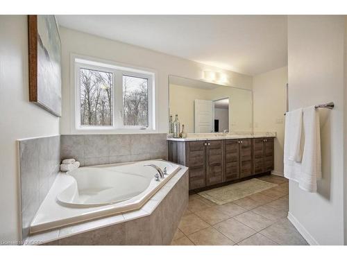 213 Kinsman Drive, Binbrook, ON - Indoor Photo Showing Bathroom