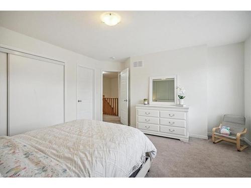 213 Kinsman Drive, Binbrook, ON - Indoor Photo Showing Bedroom