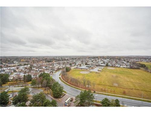 1807-22 Hanover Road, Bramalea, ON - Outdoor With View