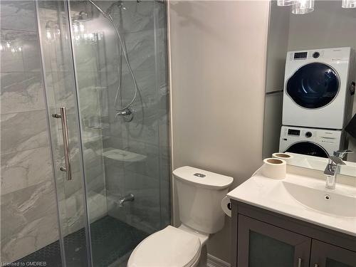 Lower Level-1449 Everest Crescent, Oakville, ON - Indoor Photo Showing Bathroom