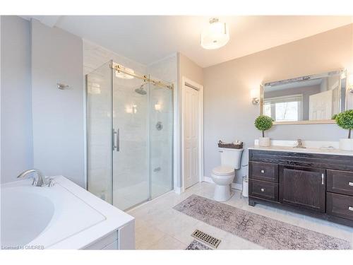 11979 County Rd 45, Hastings, ON - Indoor Photo Showing Bathroom