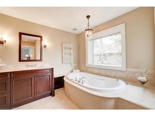 193 Trelawn Avenue, Oakville, ON - Indoor Photo Showing Bathroom