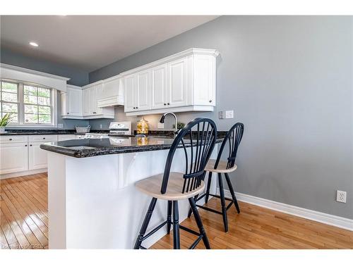 54 Promenade Way, Crystal Beach, ON - Indoor Photo Showing Kitchen