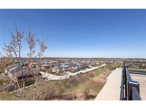 218-5327 Upper Middle Road, Burlington, ON - Outdoor With View