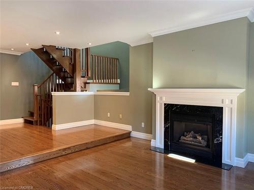 4C-928 Queen Street W, Mississauga, ON - Indoor Photo Showing Living Room With Fireplace