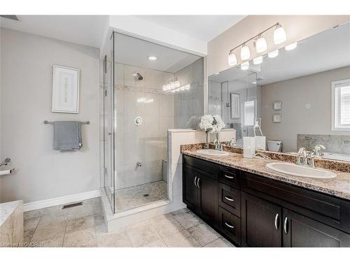 3198 Saltaire Crescent, Oakville, ON - Indoor Photo Showing Bathroom