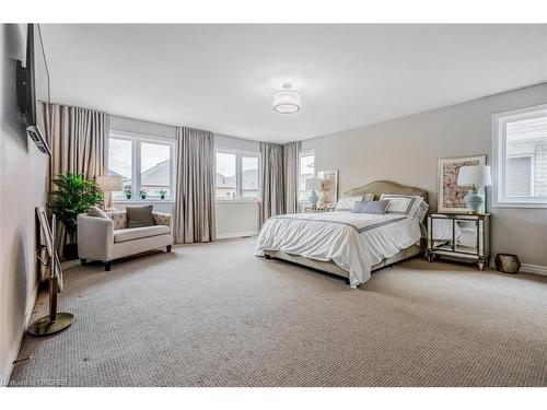 3198 Saltaire Crescent, Oakville, ON - Indoor Photo Showing Bedroom