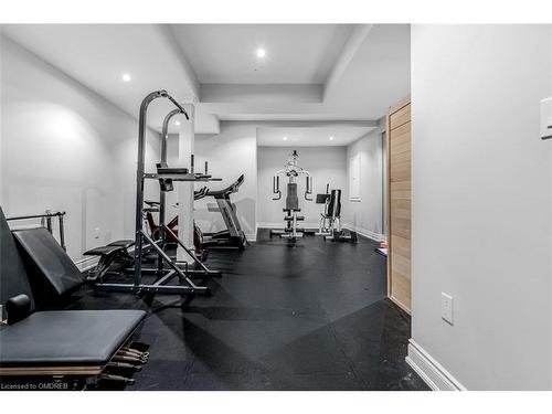 3198 Saltaire Crescent, Oakville, ON - Indoor Photo Showing Gym Room