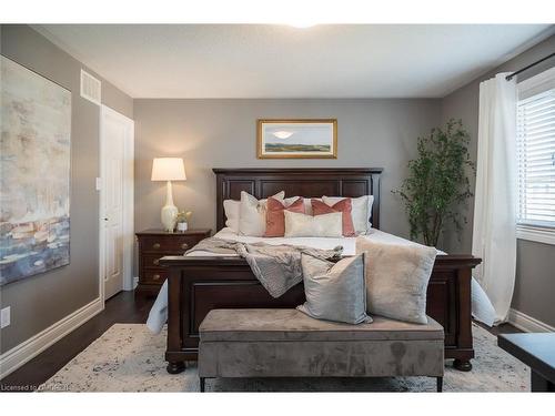 1005 Savoline Boulevard, Milton, ON - Indoor Photo Showing Bedroom