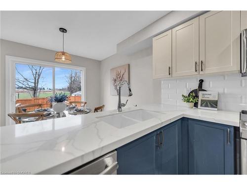 573 Baldwin Crescent, Woodstock, ON - Indoor Photo Showing Kitchen With Double Sink