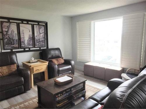 232 Glen Rouge Drive, North Bay, ON - Indoor Photo Showing Living Room