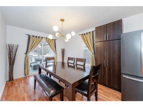 204 Country Club Drive, Guelph, ON - Indoor Photo Showing Dining Room